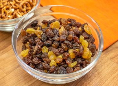 seedless red Xinjiang raisins acquaintance from zero to one hundred bulk purchase prices