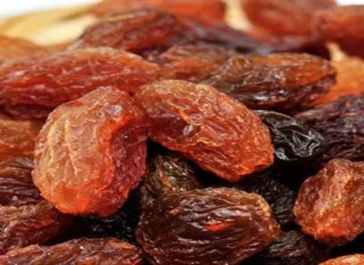 The price of bulk purchase of seedless green Chinese raisins is cheap and reasonable