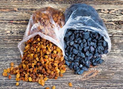 Zante seeded regular raisins with complete explanations and familiarization